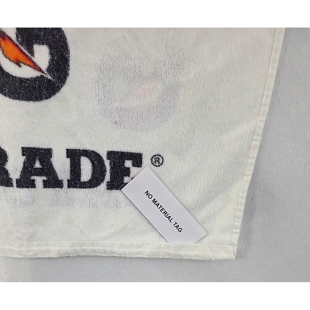 2 Vtg WinCraft Gatorade Towel Sideline Lightning Logo Spellout White Black